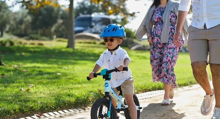 Dạy trẻ biết đạp xe chỉ trong 10 phút